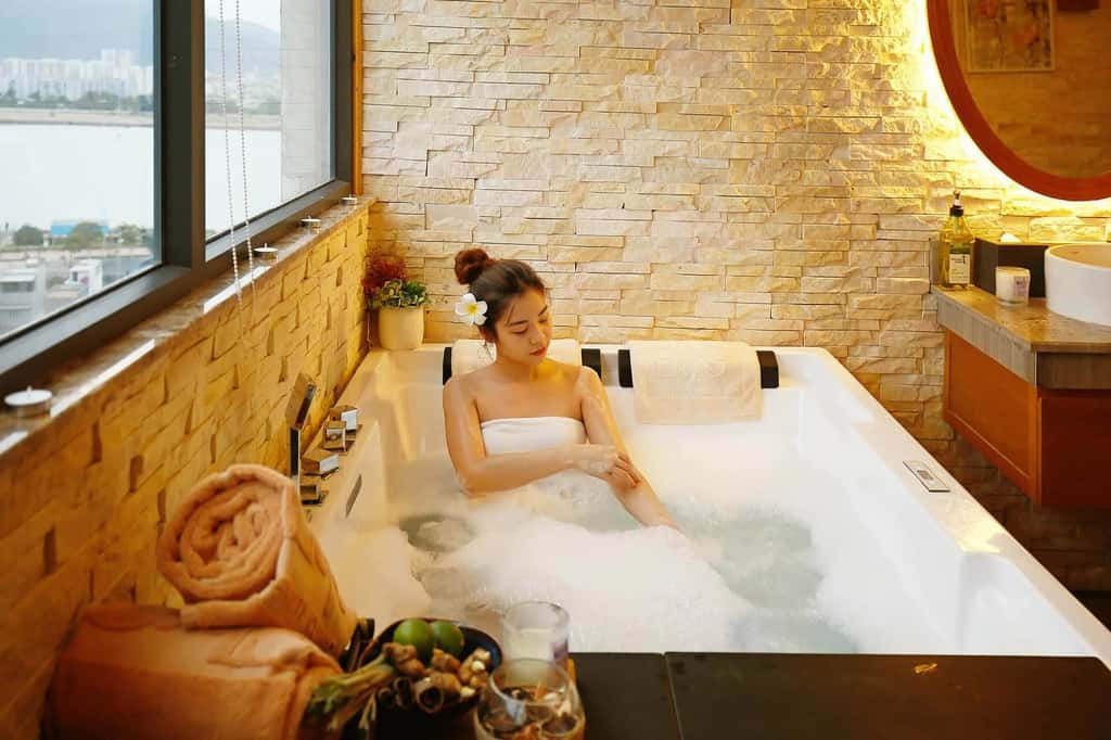 Elys Beauty & Spa